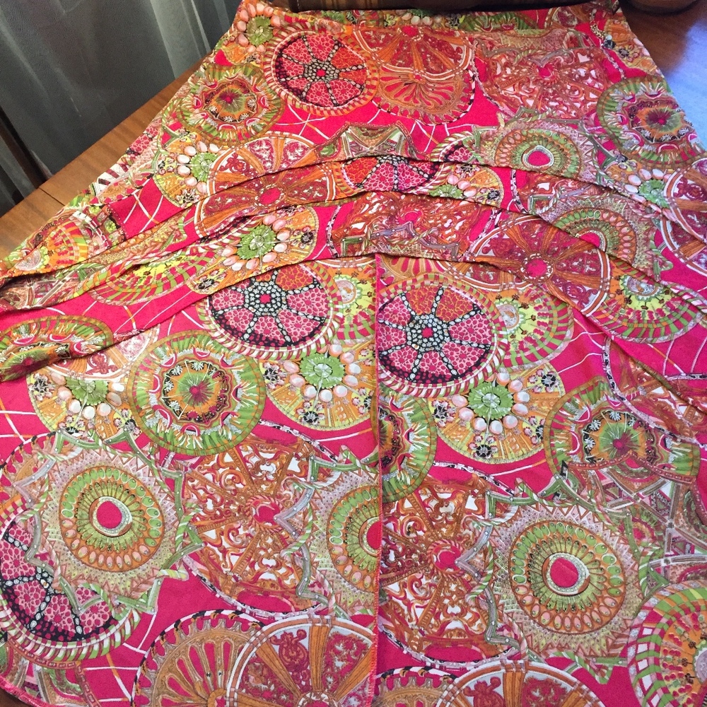 Apple Bottoms Hi-Low skirt size 2X - bright print